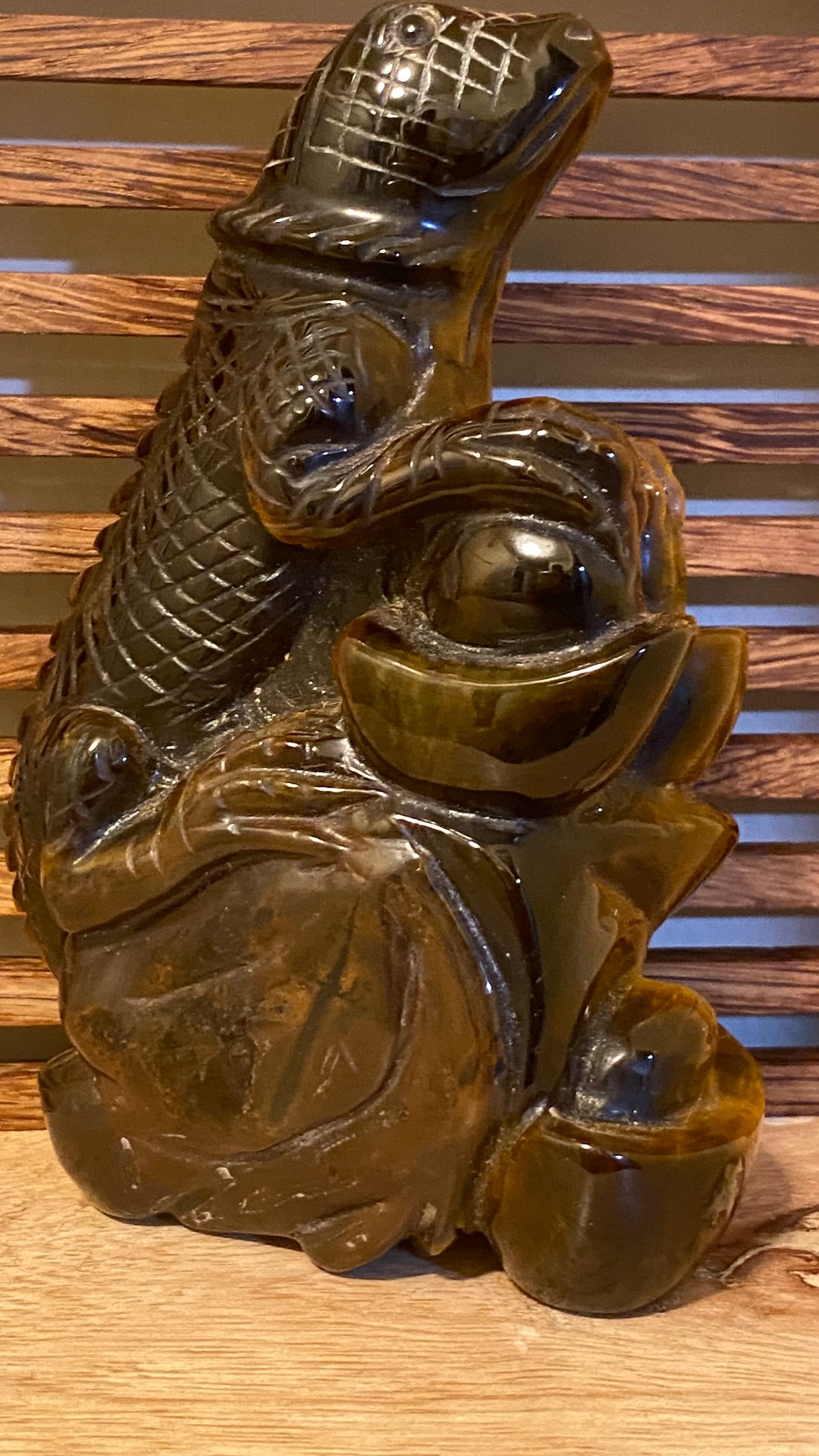 Golden Tiger Eye Lizard