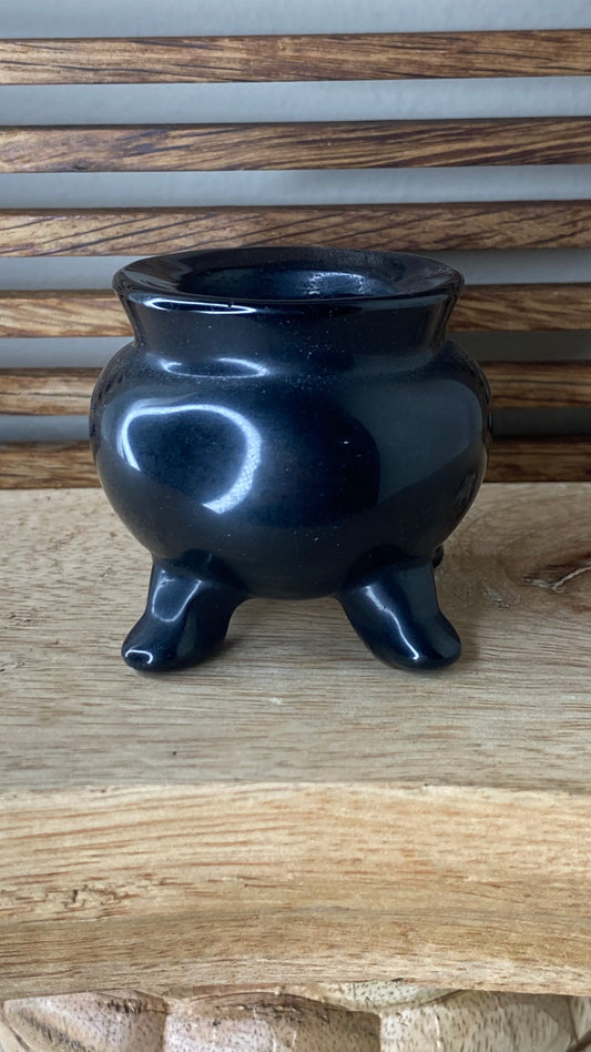 Black Obsidian Cauldron